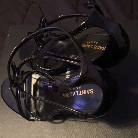 Saint Laurent Cassandra Leather Sandals - Picture 4 of 4